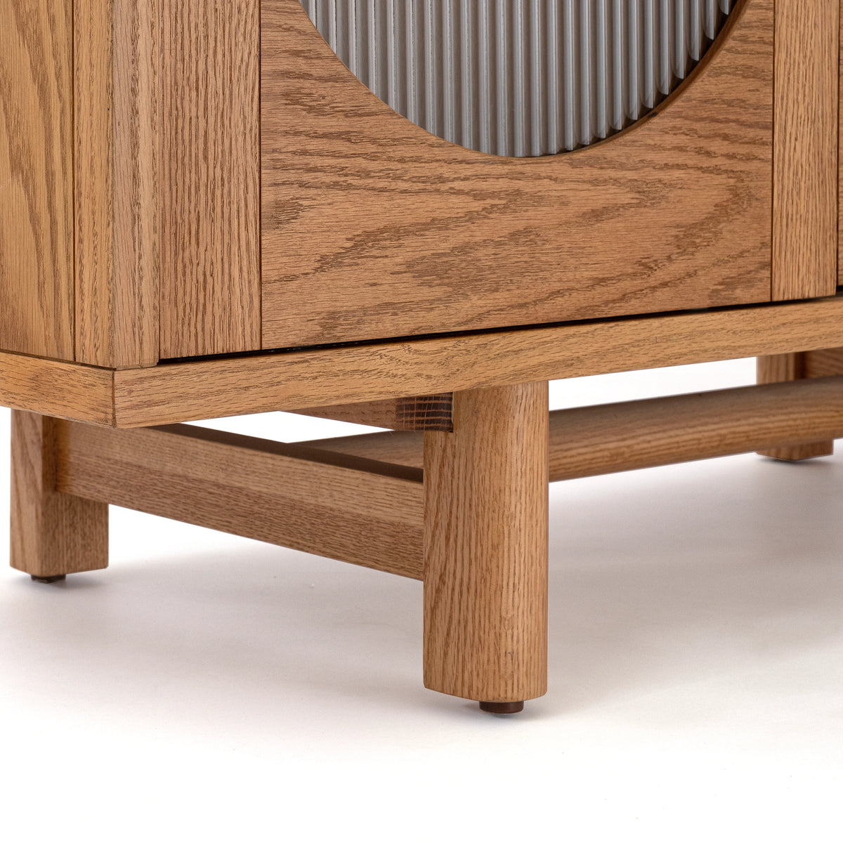 Who storage cabinet and divider