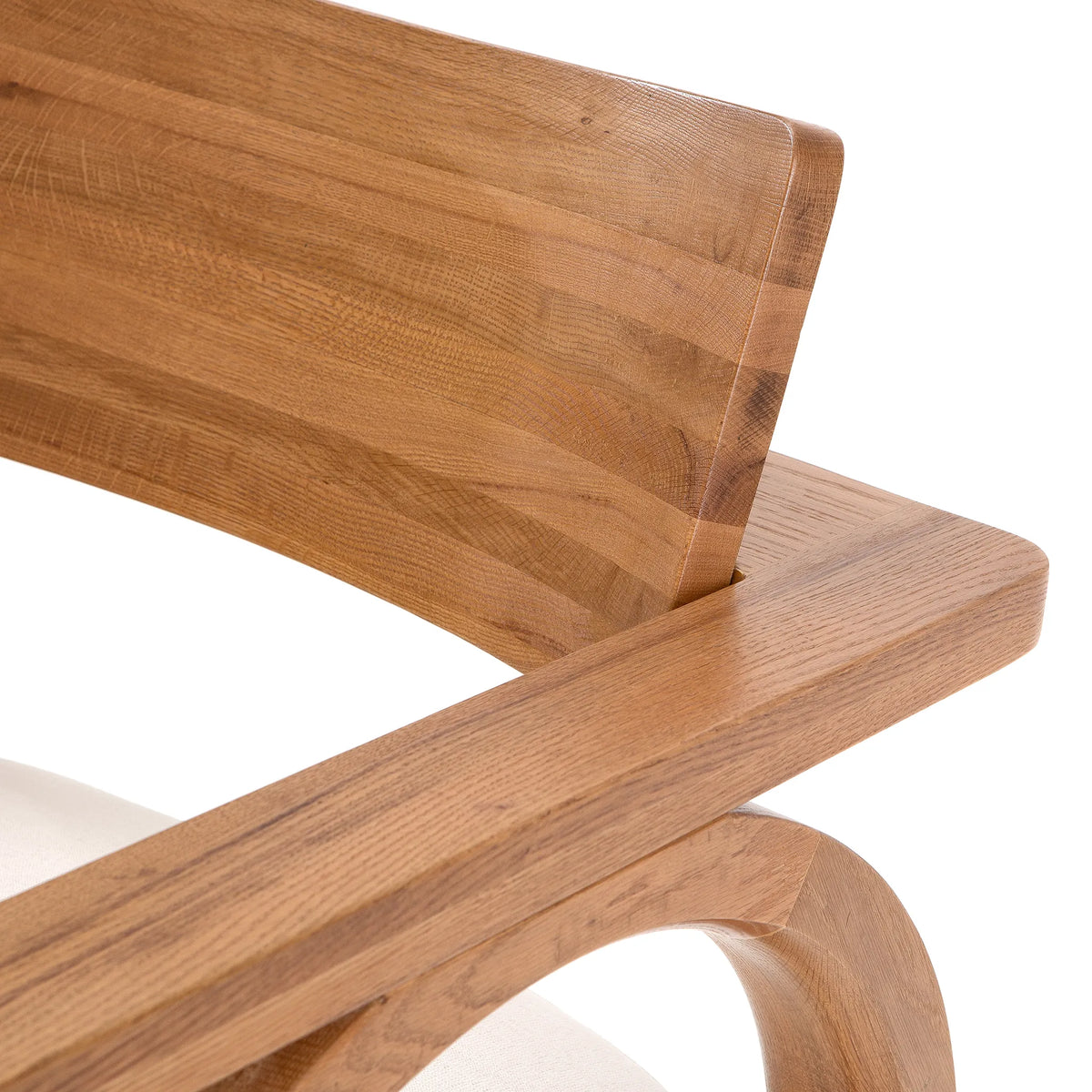 El Tiempo Lounge Chair – Sculpted Solid Oak Lounge Seating