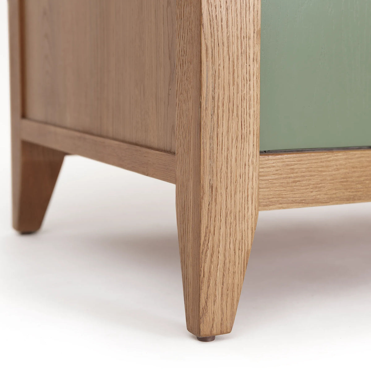 NOR Storage Cabinet – Solid Oak with Carved Side Panels