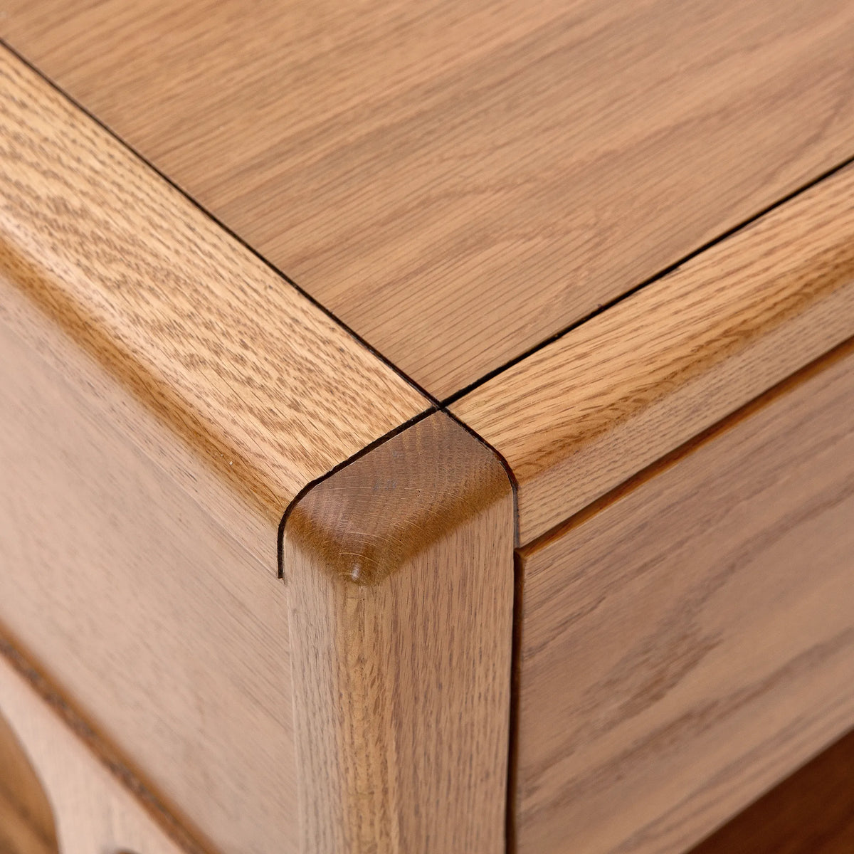 NOR Nightstand – Solid Oak