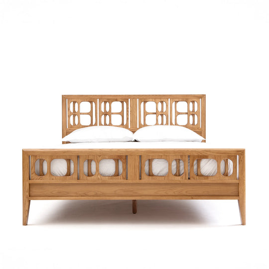 NOR Bed – Solid Oak