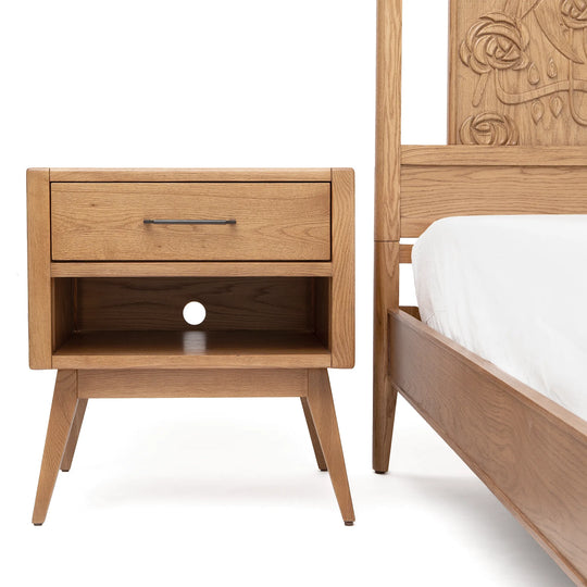 Paloma Bed – Solid Oak
