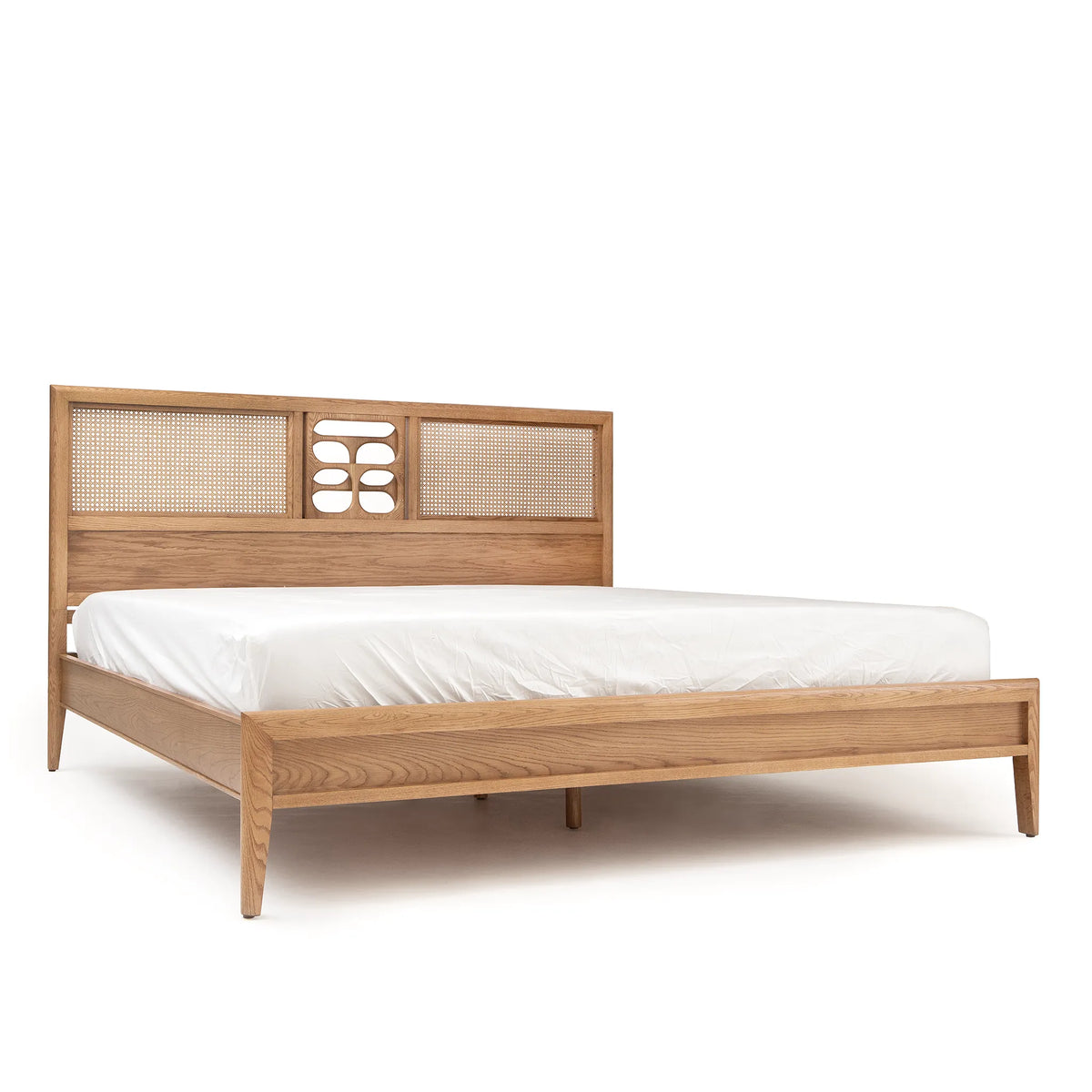 St. Lucia Bed – Low Footboard – Solid Oak with Rattan
