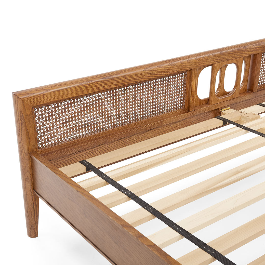 ST Lucia  Bed
